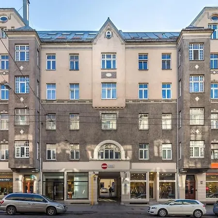 Gateway + Self Check-in Apartment *